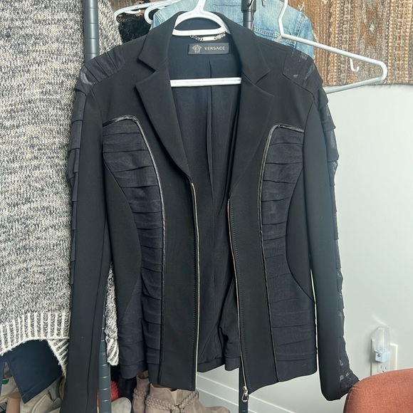 Women’s black Versace jacket - Picture 3 of 5